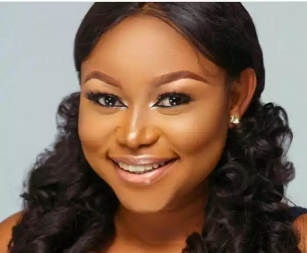Actress Ruth Kadiri Is Married. Flaunts Ring,Changes Name